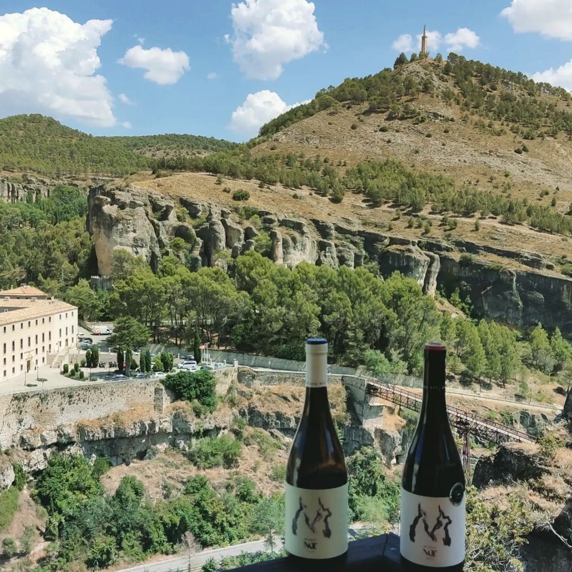 298592589_182722807558820_4655113193939238779_n